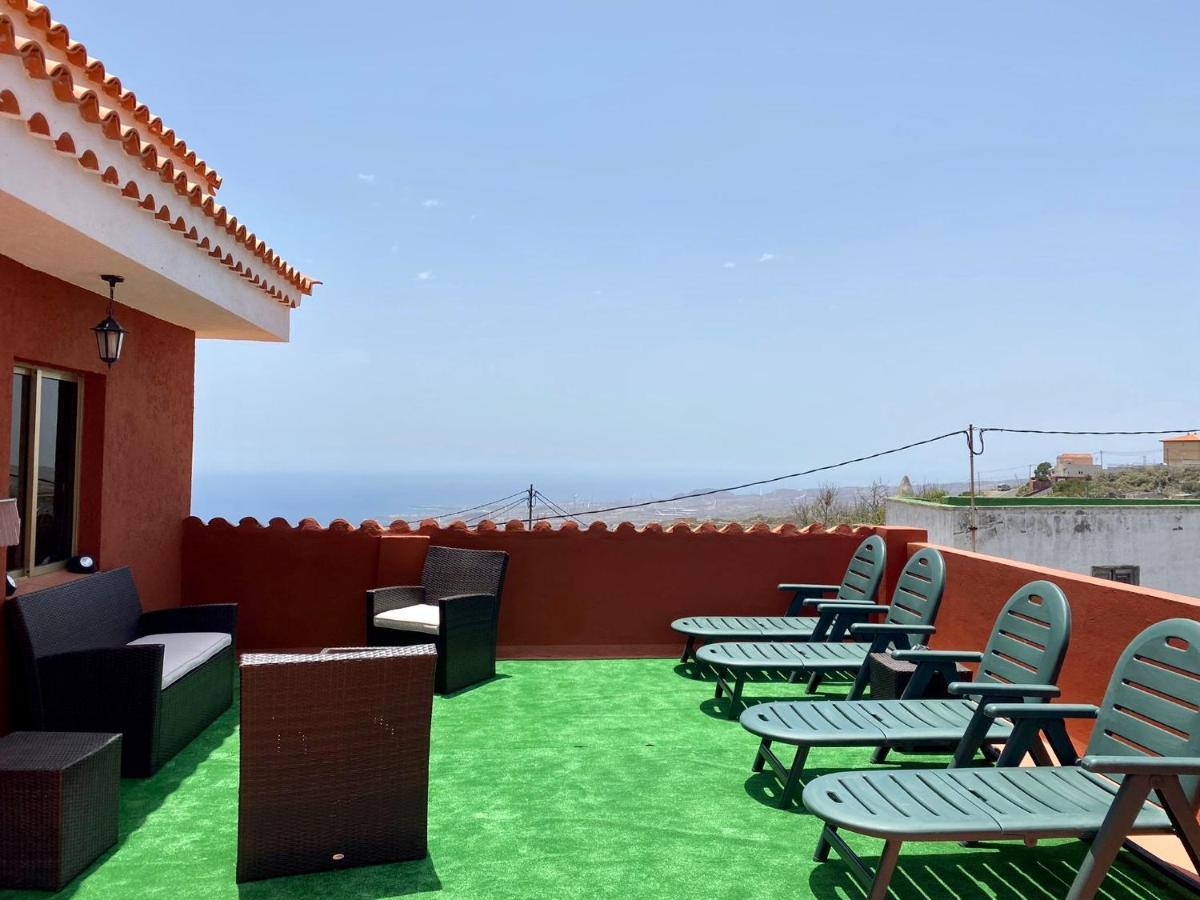 Naomi'S House Guest House Fasnia Exterior photo